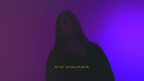 öykü dörter - sana dur der miyim (lyric video)