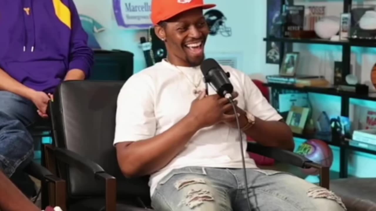 Richie P’s blues are banging on each other!