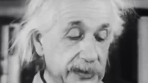 Albert Einstein Explaining E=MC²