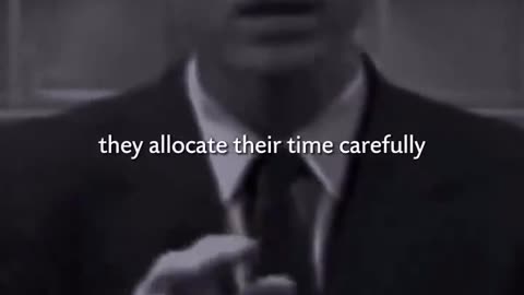 What most successful people think about time