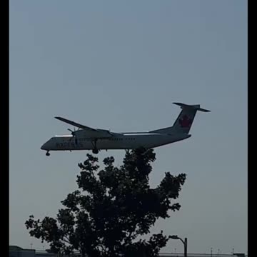 Watch Air Canada Express #Aircarft Landing #Fly #Aviation #AeroArduino