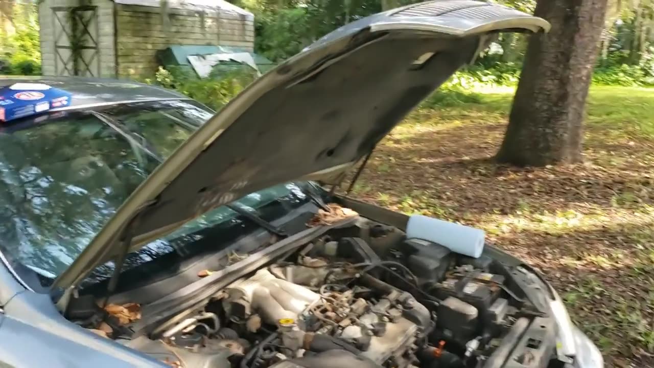 Replace air filter 2000 Toyota avalon