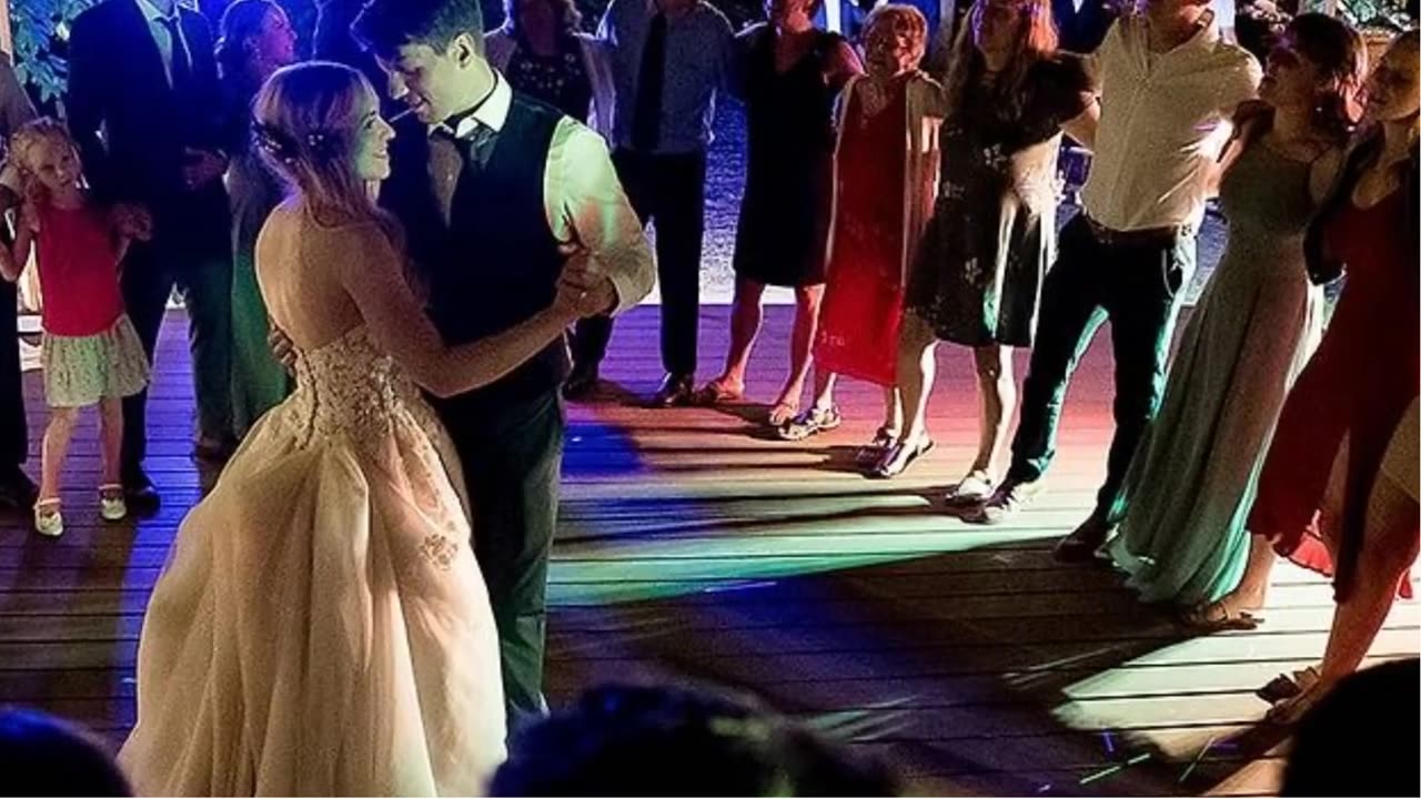 Silvicious Productions : Wedding DJ in Shoreline, WA
