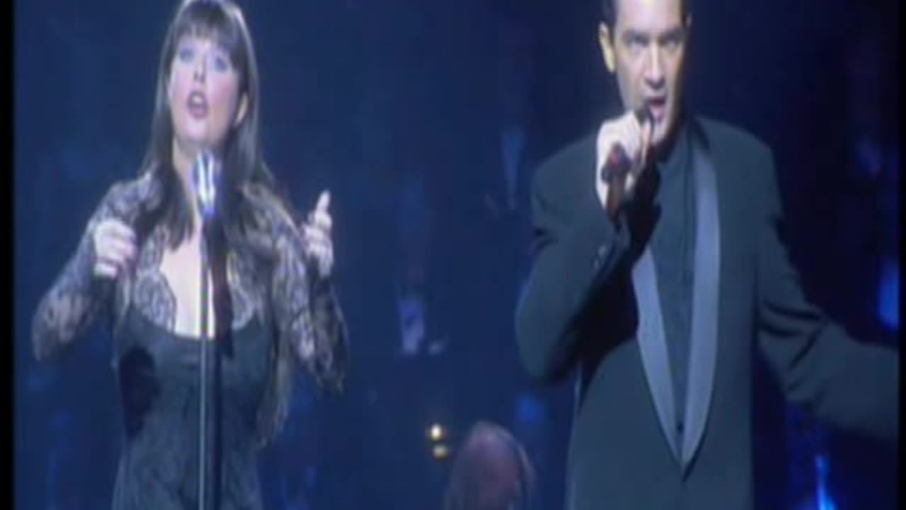 Sarah Brightman & Antonio Banderas - The Phantom Of The Opera