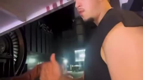 Indian tries to kidnap and ra pe blond woman