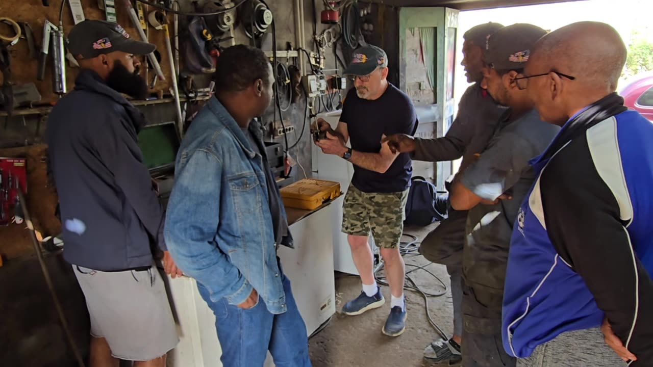 JOB SHOP BRAVA BOX TALK
