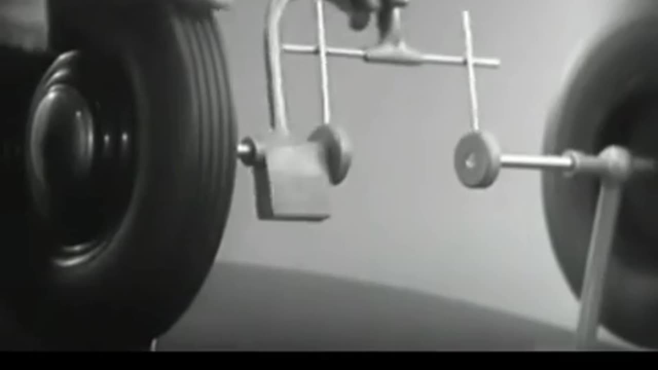 A video from 1937 about how a differential works