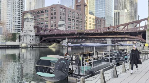Chicago Riverwalk: A Peaceful Morning Walk