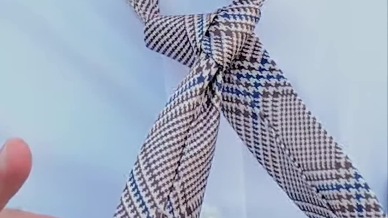 🎩🔥 MASTER the Plattsburgh Knot in SECONDS! 🔥👔 | Suit Up Short #32