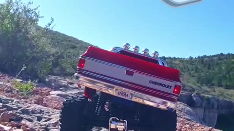 You will LOVE the Full-Length Video of Traxxas TRX4m Crawling! SUBSCRIBE!