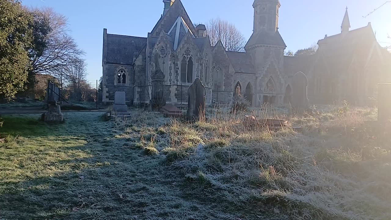 I believe there's a white orb on this video