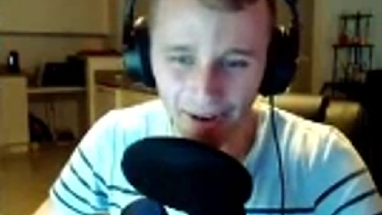 Ssundee Minecraft JAIL BREAK part 14 (Facecam only)