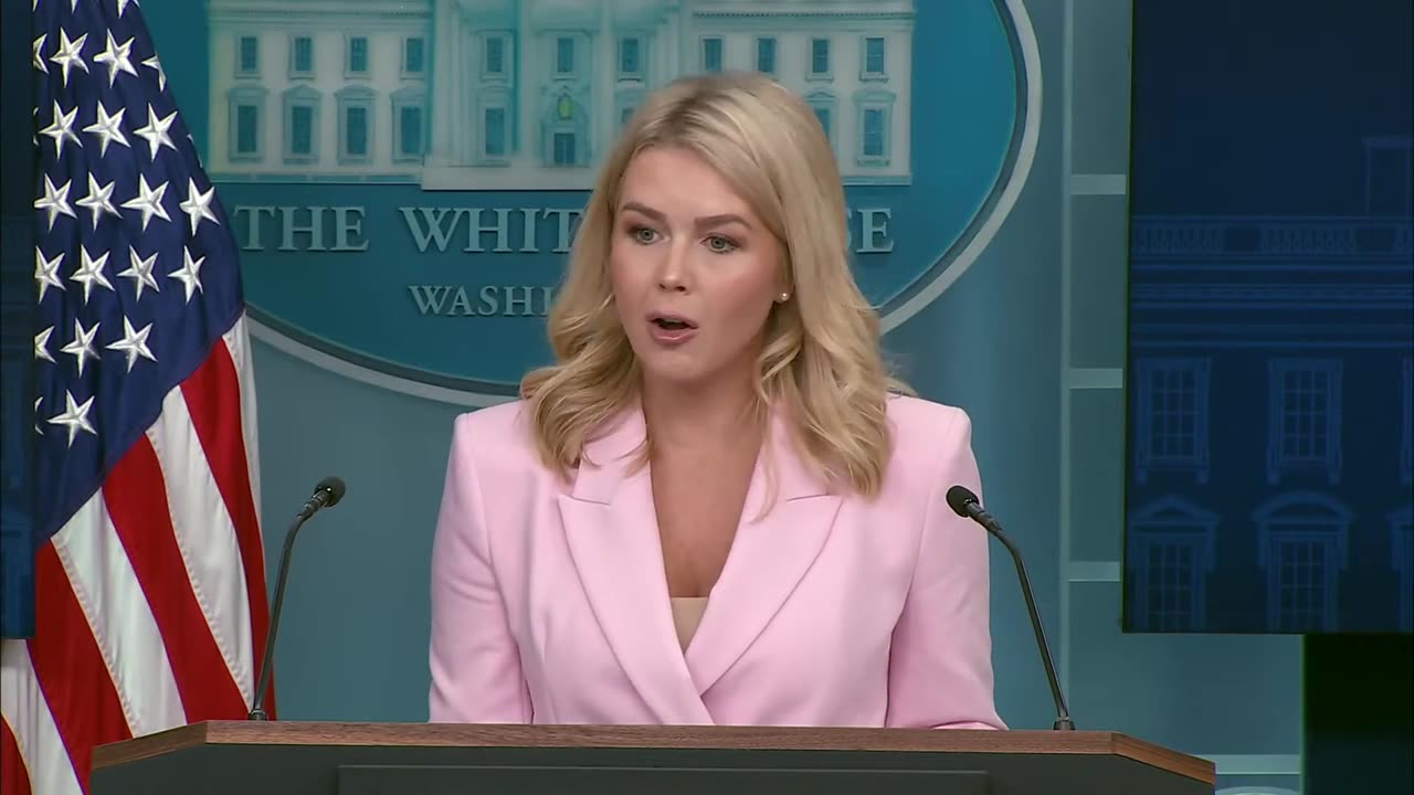 Doocy Asks Karoline Leavitt Point-Blank What The 'Hold Up' Is With Disclosing Foreign Trade Deals
