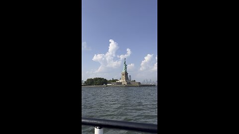 🗽 Liberty & NYC Skyline from the Water 🌆 | Stunning Ferry View
