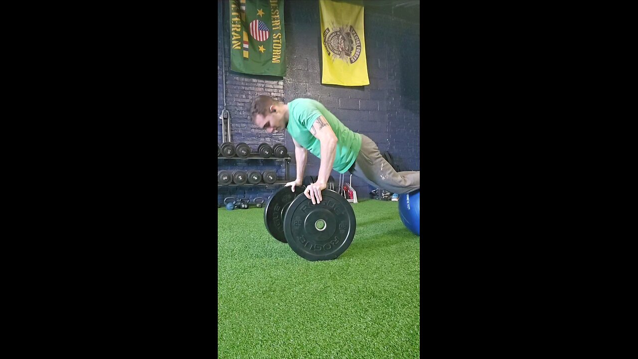 Advanced Knee tucks
