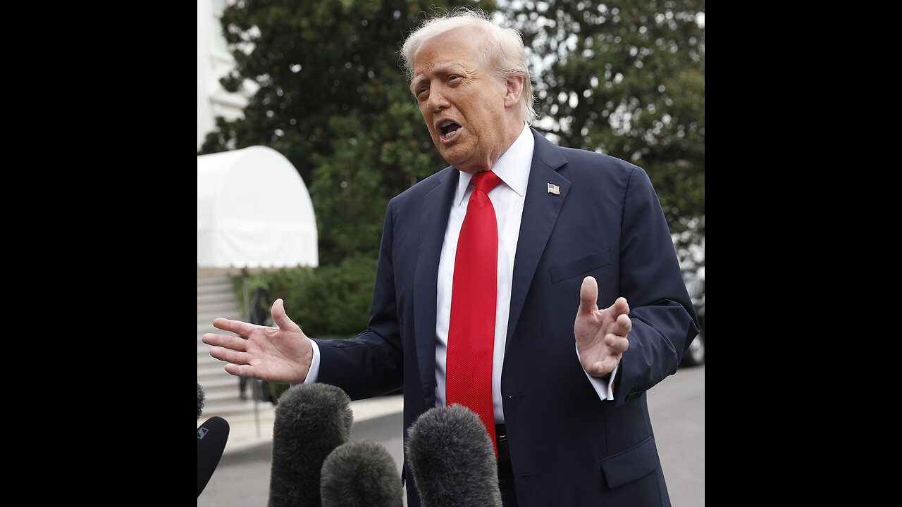 Trump dice que hubo más barcos atacados en el Caribe