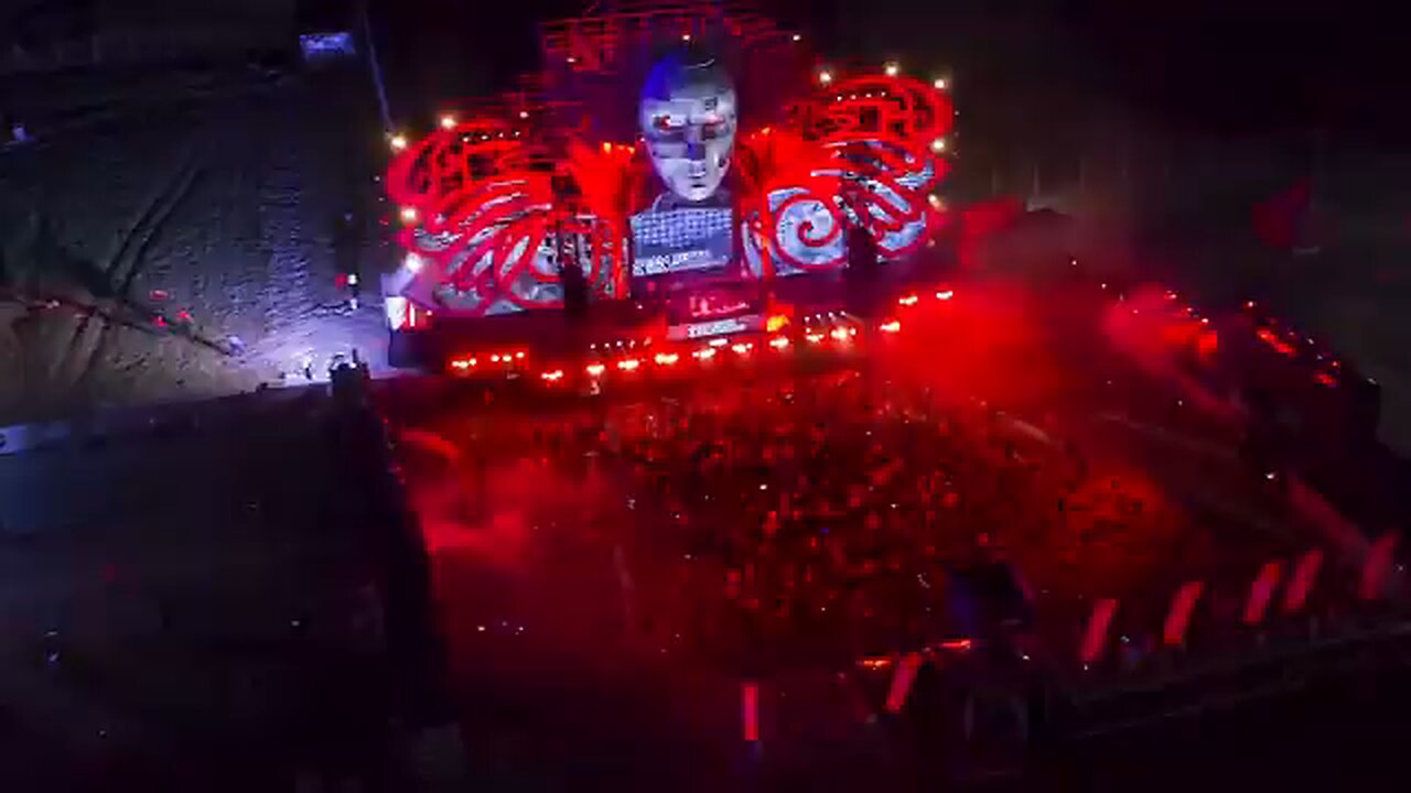 savage love(official music video)