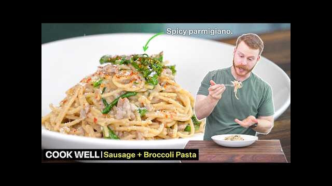 This 20 minute Italian sausage + Broccolini pasta is an ideal weeknight meal.