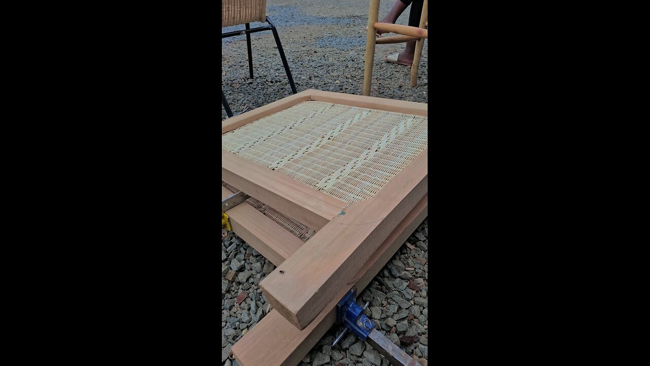 Joinery of rattan on wrought panrlists