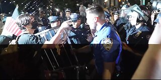 Anti ICE protesters get violent with NYPD. Arrests made. New York
