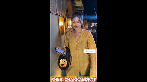 Bollywood Actress Rhea Chakraborty Seen Last Night🔥♥️🌹