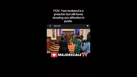 Now this is how you give your wife a church hug ♥️🙌🏾🍑🤗 #BBW