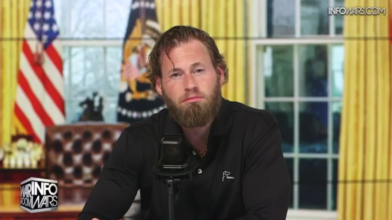 WAR ROOM (Full Show) Thursday - 6/19/25