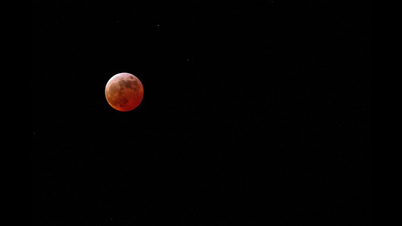 03/14/2025- Lost sleep watching the #moon turn #red🔴 #LUNAR #ECLIPSE👇🏼 #BloodMoon #BloodMoonEclipse