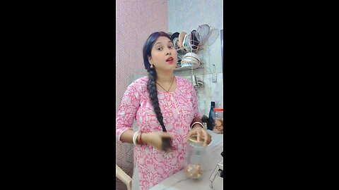 aap badam khate Hain