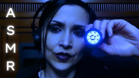 Visual ASMR 🎧 Follow the Light Hypnosis (whispers, tongue clicking, mouth sounds)