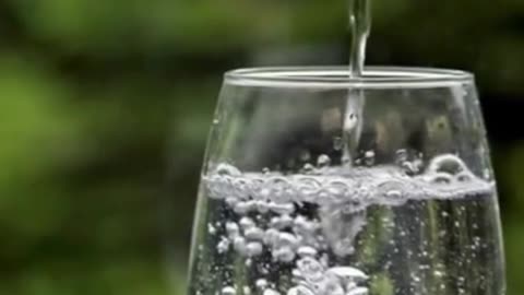 Two benefits of drinking hot water