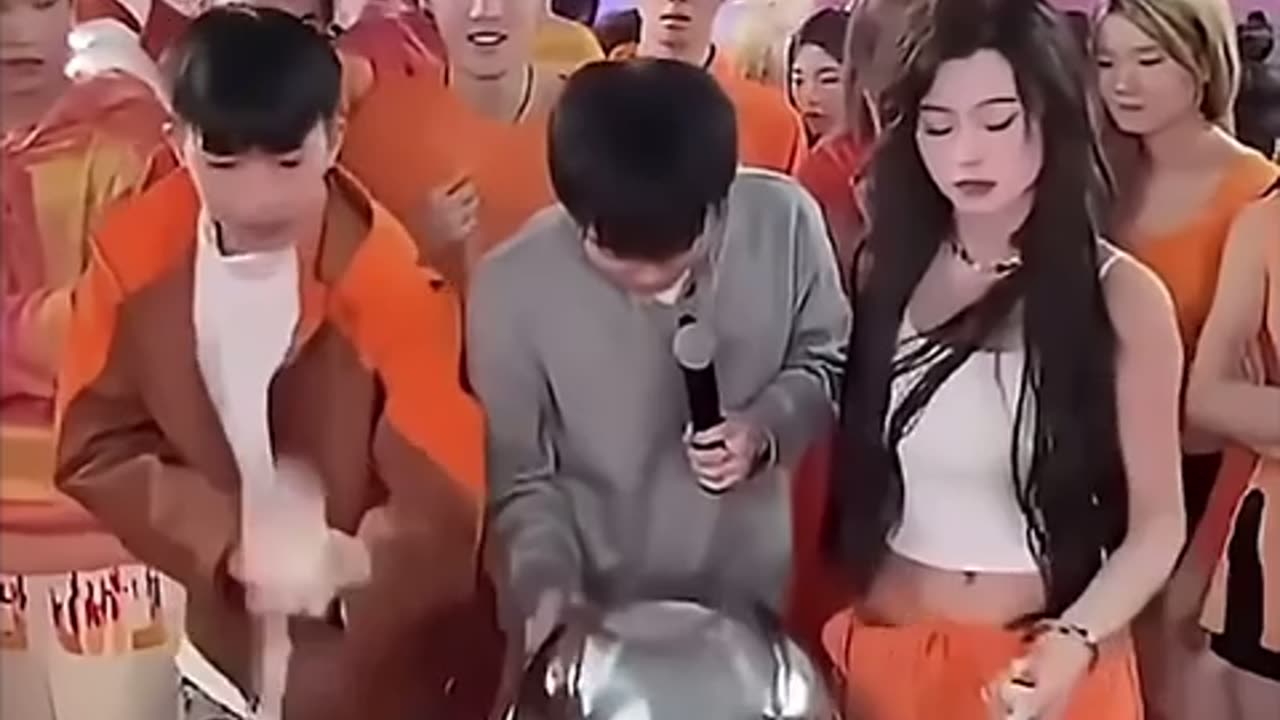 🤯👊 Wait For The Shocking First Hit! | FunFM
