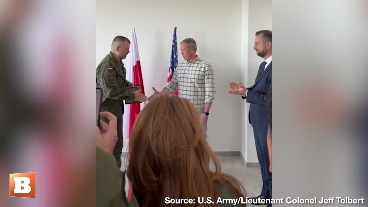 Army Secretary Dan Driscoll Awards Poland the Army Community Partnership Award