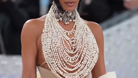 Clan Kardashian-Jenner Brilla Ancora al Met Gala 2023