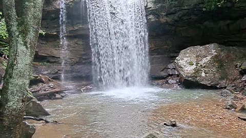 Cucumber Falls