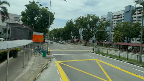 Bus route 132 - a perfect sightseeing trip in Singapore