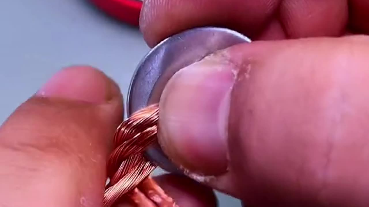 DIY_Wire_Pulling_System_#wire_#electrician_#electriciantools_#magnetic