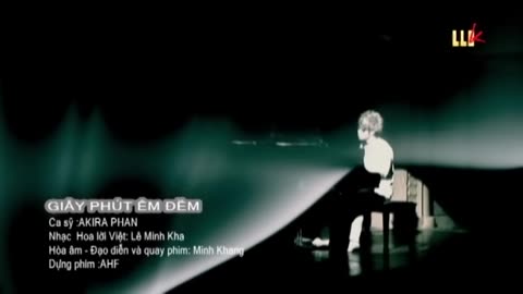 Giây Phút Êm Đềm - Akira Phan [OFFICIAL MV HD]