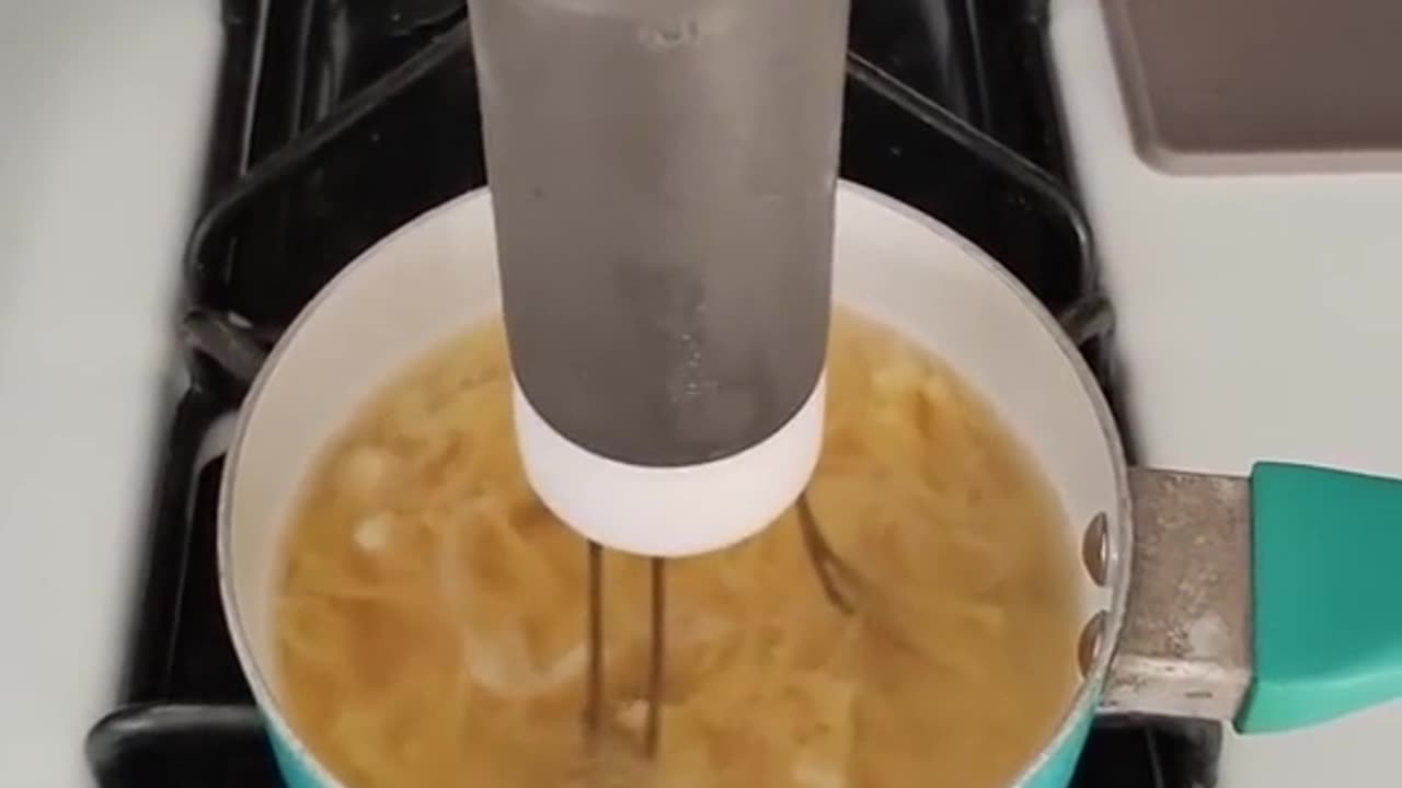 Ladies like a good chef....
