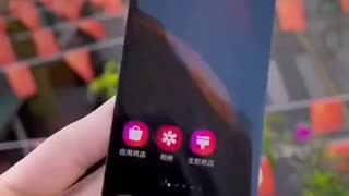 Q PHONES