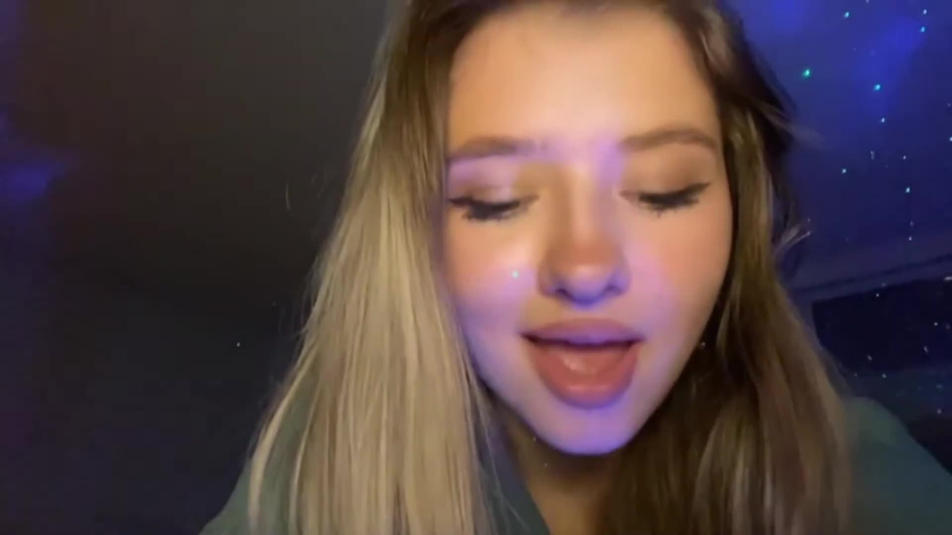 Beautiful Wholesome Cuties on Social Media