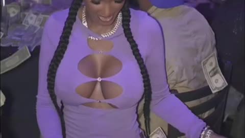 Bernice Burgos Visits Starlets