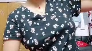 ek number Tujhe Kambar hi shaky shaky live dance