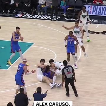 Caruso, defense lesson! 🔥 nba