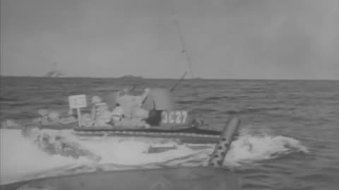 IWO JIMA, VOLCANO I... - IWO JIMA, VOLCANO ISLANDS - D DAY - ASSAULT ON MOUNT SURABAC - 111-adc-9749