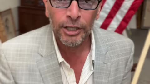 Ilhan Omar vs a POS 💩