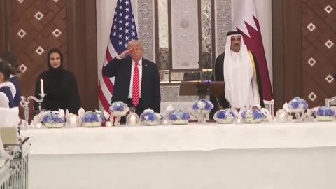 Wow 🇶🇦 | POTUS salutes as The Star Spangled Banner is played. (Qatari State Dinner 5/14/25)
