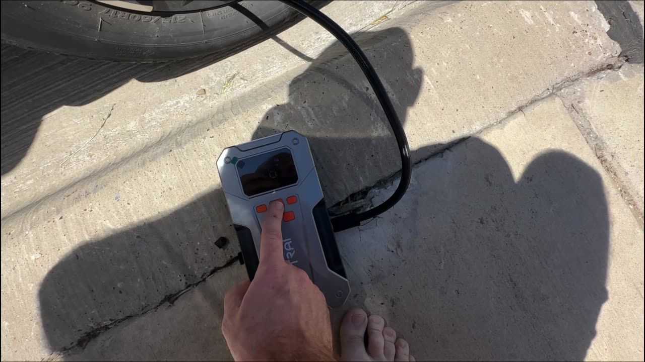 Review UTRAI 5000A Jump Starter & Air Compressor