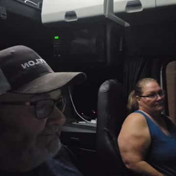 HAPPY VETERANS DAY #truckesvlogs #truckdriver #ourtruckinglife #trucking #longhaultrucker