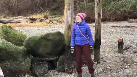 A classic example of a white liberal boomer female not minding her own business.